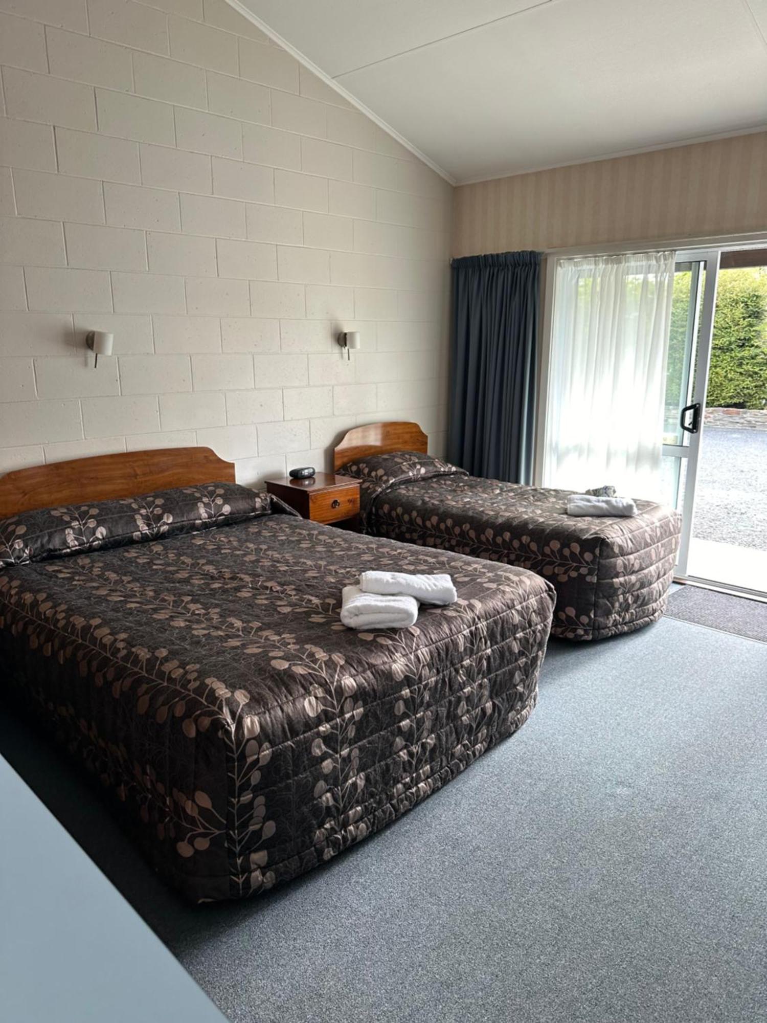 Helensborough Motor Inn Balclutha Ngoại thất bức ảnh